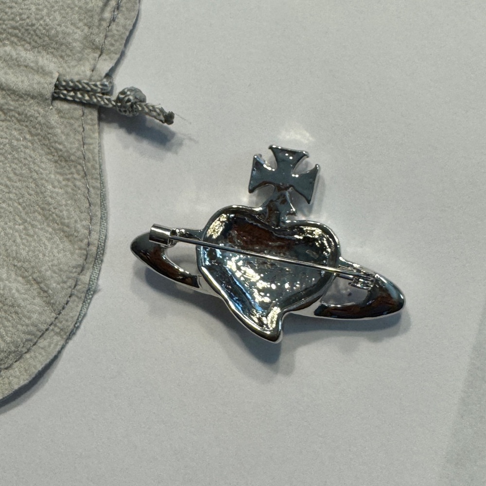 Vintage Vivienne Westwood Brooches Planet Brooch Pin Y2K - Picture 2 of 2